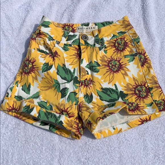 NWOT Sunflower shorts - Picture 2 of 5